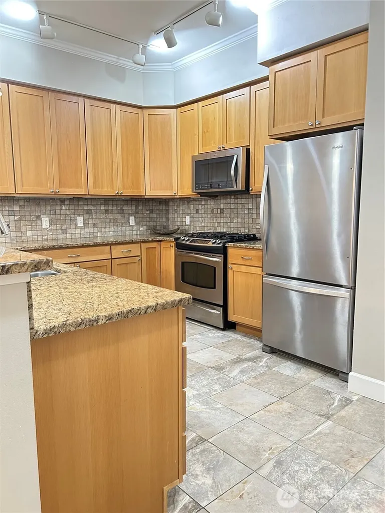 1101 Mckenzie Avenue Bellingham WA 98225