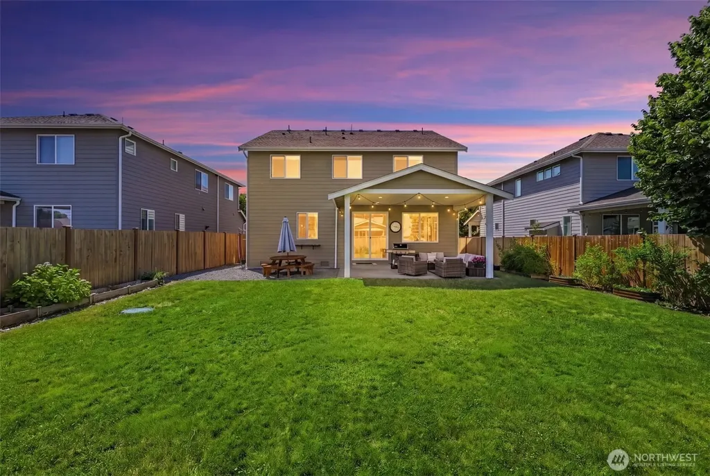 6627 S Ferdinand Street Tacoma WA 98409