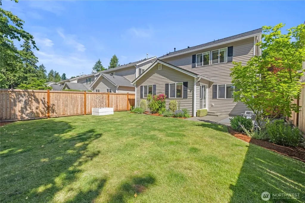 23511 SE 243rd Place Maple Valley WA 98038