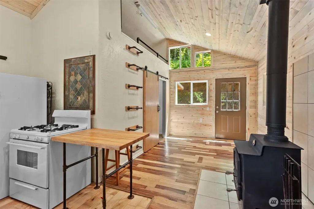 19005 NE Buncombe Hollow Road Woodland WA 98674