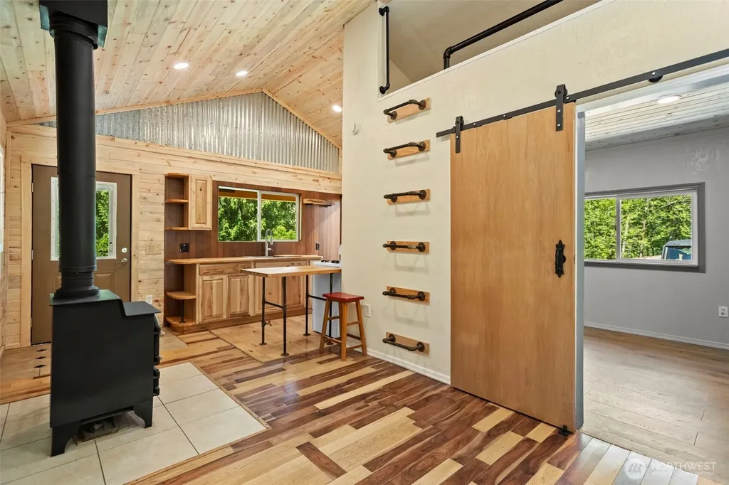 19005 NE Buncombe Hollow Road Woodland WA 98674