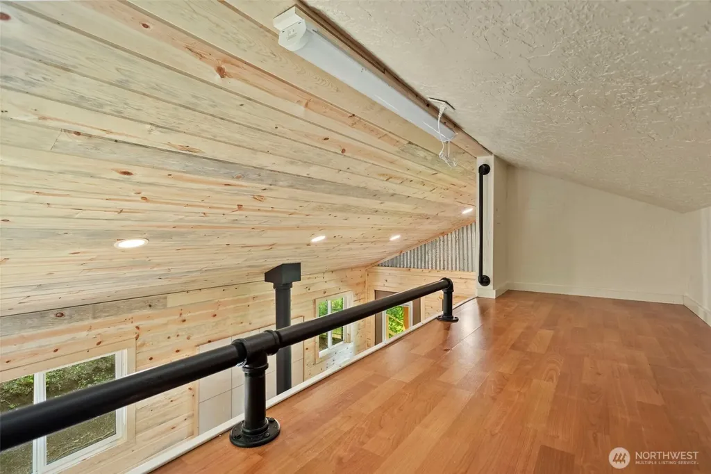 19005 NE Buncombe Hollow Road Woodland WA 98674