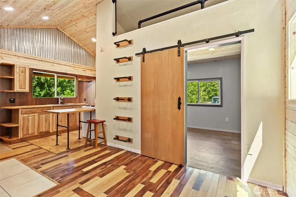 19005 NE Buncombe Hollow Road Woodland WA 98674