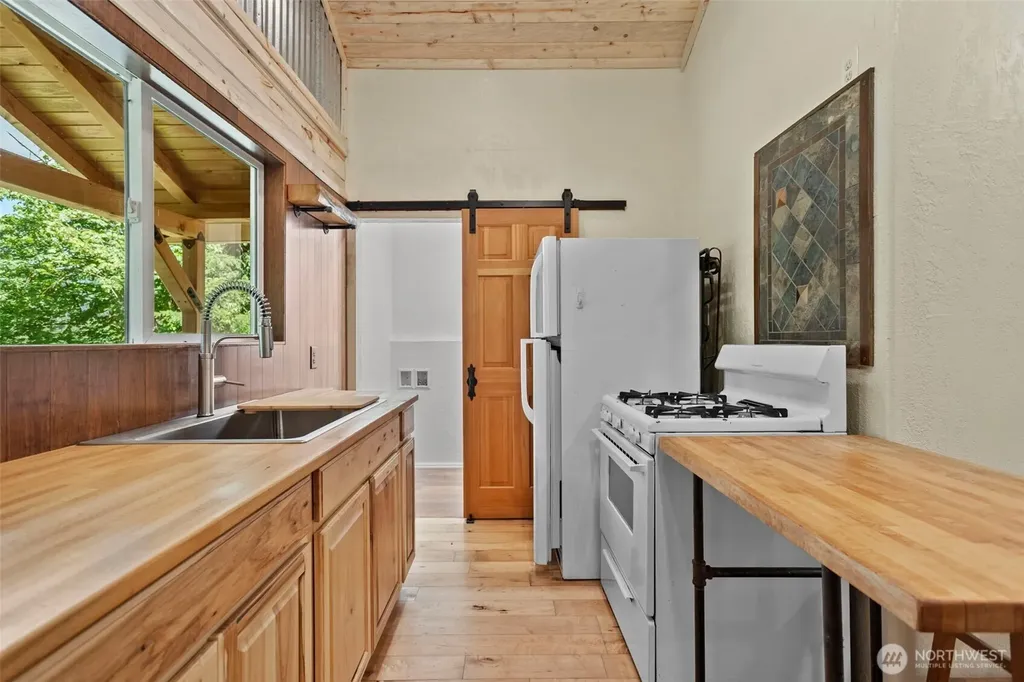 19005 NE Buncombe Hollow Road Woodland WA 98674