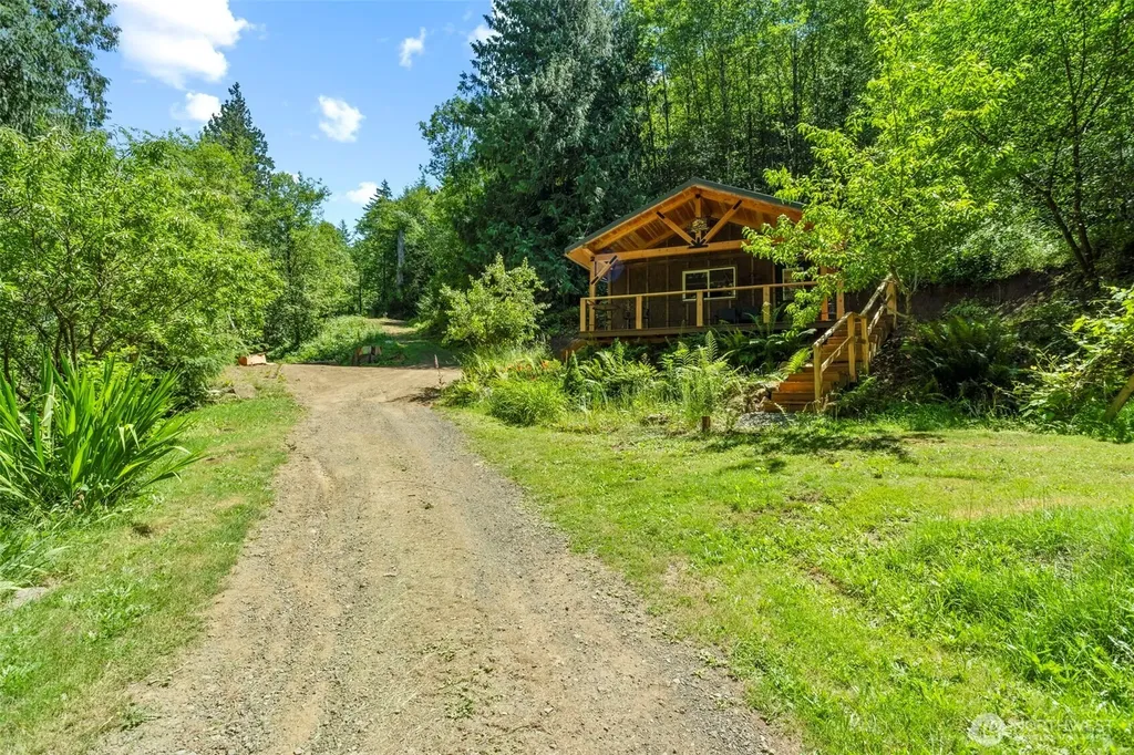 19005 NE Buncombe Hollow Road Woodland WA 98674