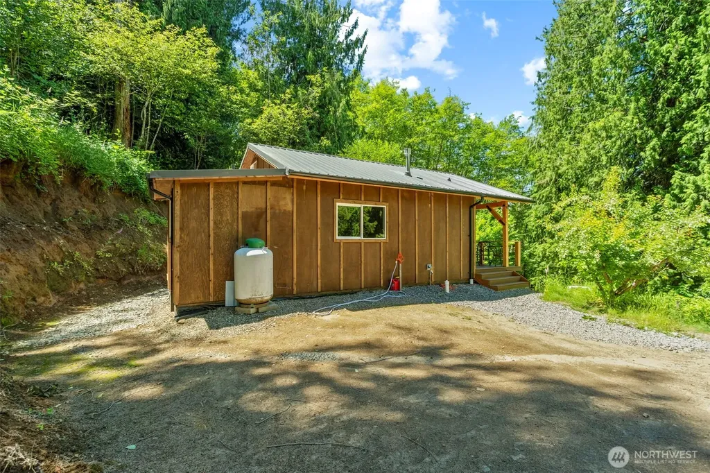 19005 NE Buncombe Hollow Road Woodland WA 98674