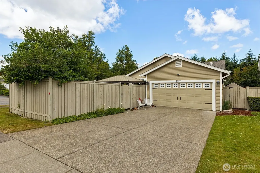 2947 Mcneil Street Dupont WA 98327