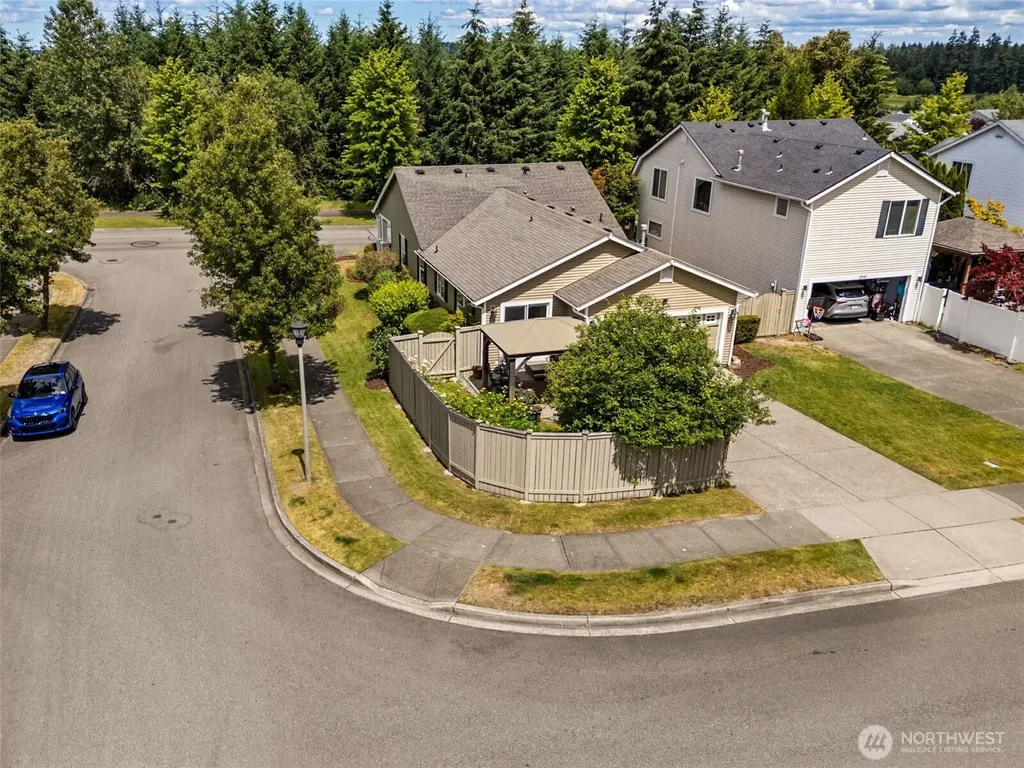 2947 Mcneil Street Dupont WA 98327