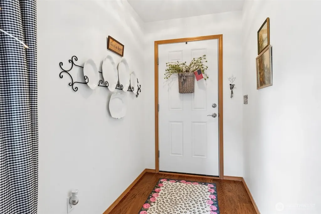 2947 Mcneil Street Dupont WA 98327