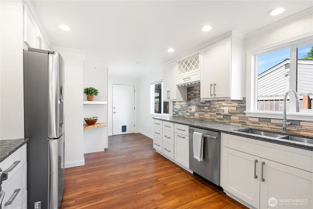 1422 Greenville Drive Bellingham WA 98226