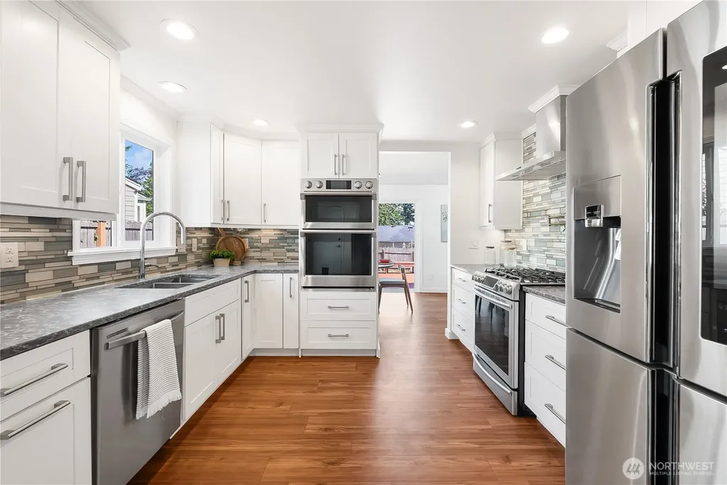 1422 Greenville Drive Bellingham WA 98226