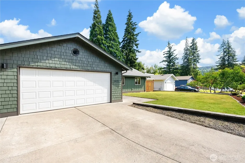 1422 Greenville Drive Bellingham WA 98226