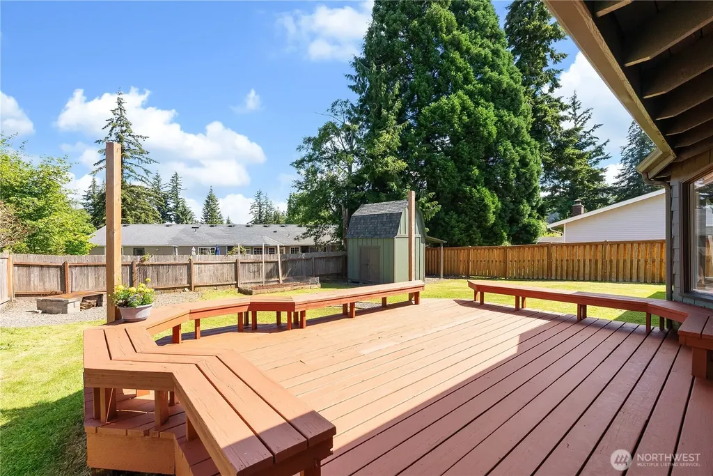 1422 Greenville Drive Bellingham WA 98226
