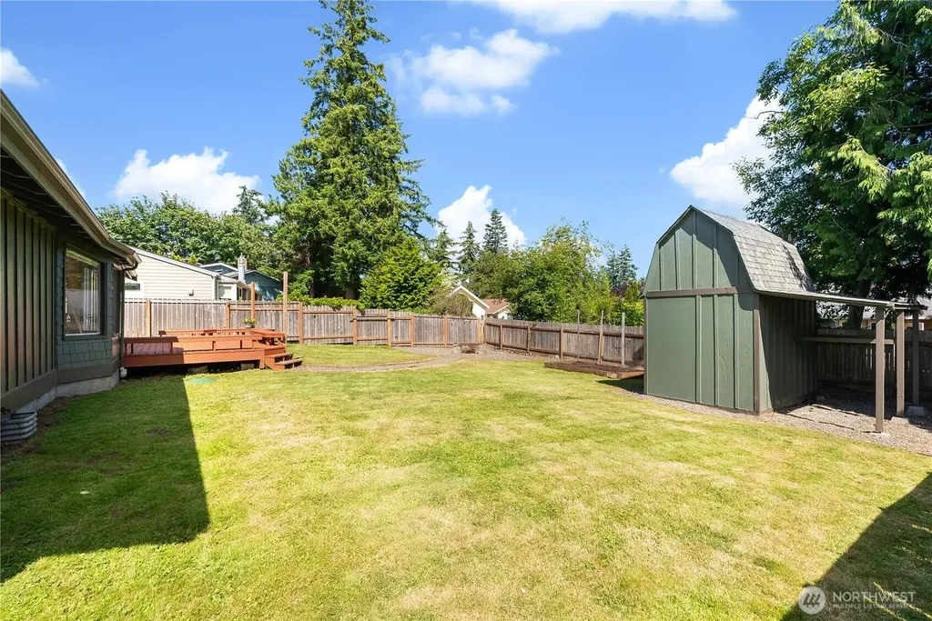 1422 Greenville Drive Bellingham WA 98226