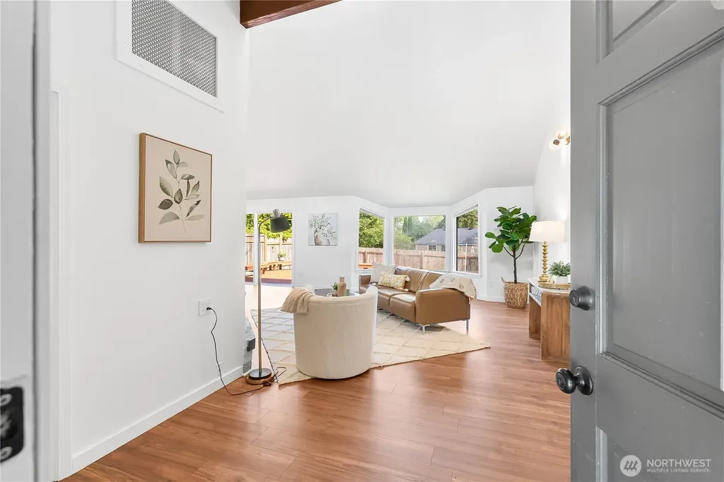 1422 Greenville Drive Bellingham WA 98226