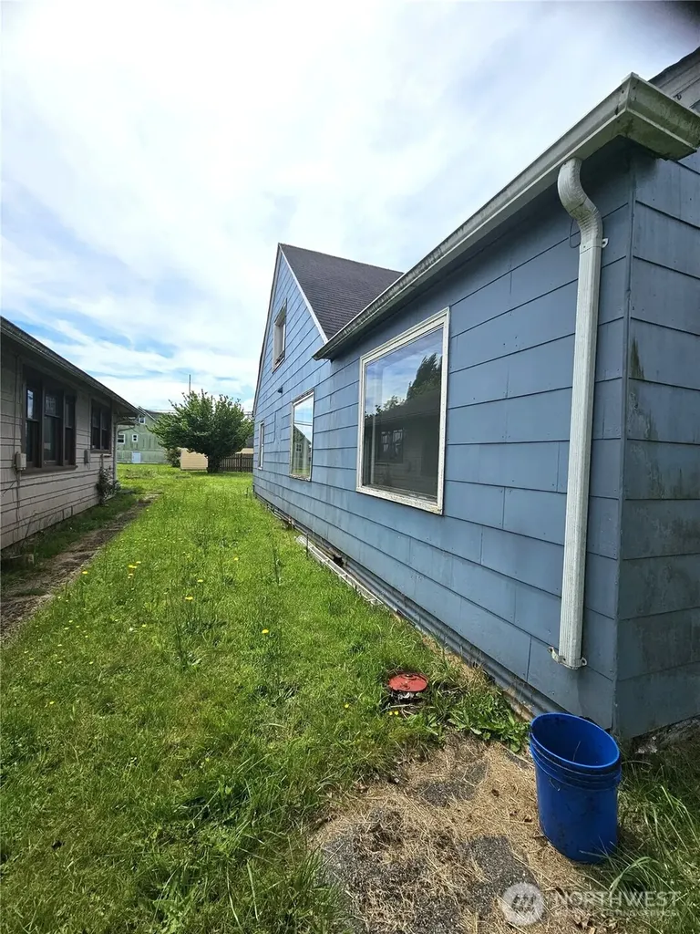 1419 Aberdeen Avenue Aberdeen WA 98520