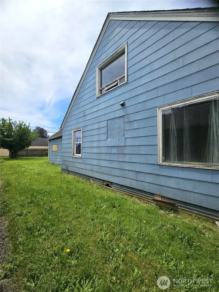 1419 Aberdeen Avenue Aberdeen WA 98520