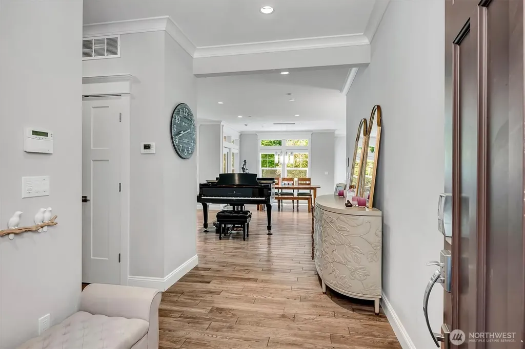 9950 SE 39th Street Mercer Island WA 98040