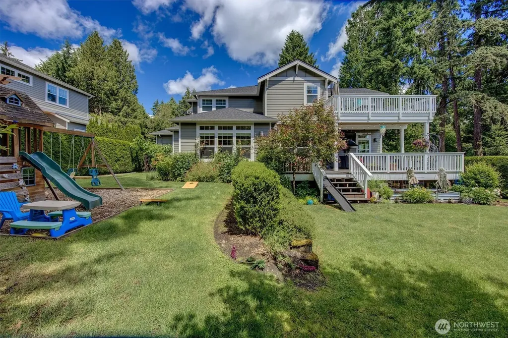 9950 SE 39th Street Mercer Island WA 98040