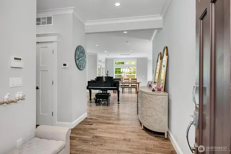 9950 SE 39th Street Mercer Island WA 98040