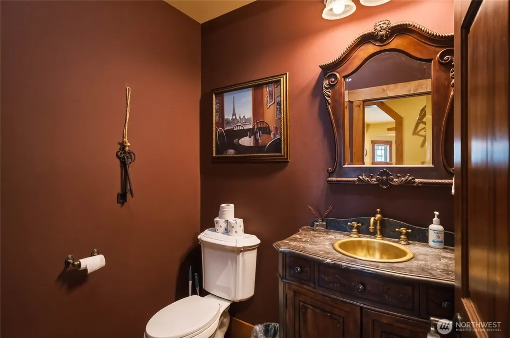 915 S Lakeshore Drive Chelan WA 98816