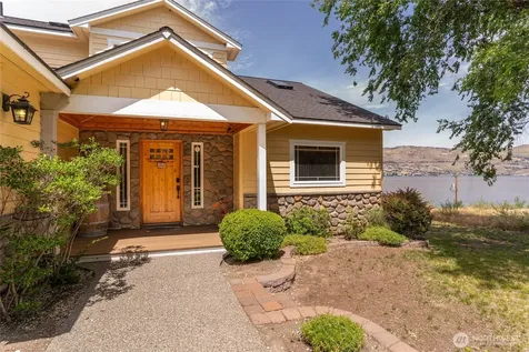 915 S Lakeshore Drive Chelan WA 98816