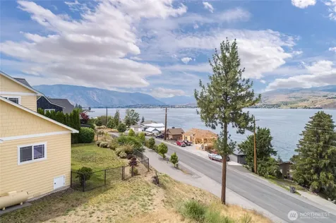 915 S Lakeshore Drive Chelan WA 98816