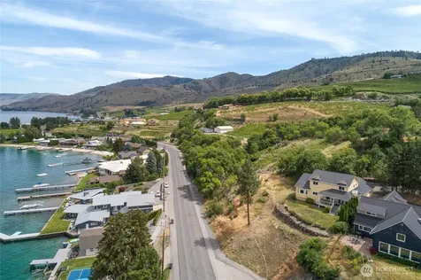 915 S Lakeshore Drive Chelan WA 98816