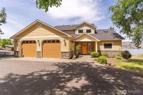 915 S Lakeshore Drive Chelan WA 98816
