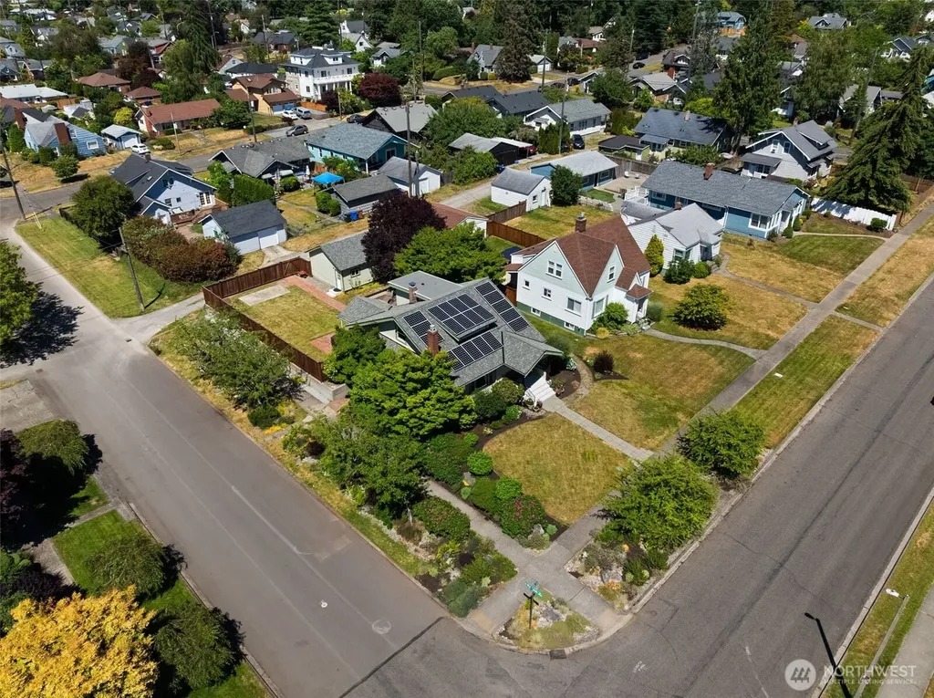 3919 N 9th Street Tacoma WA 98406