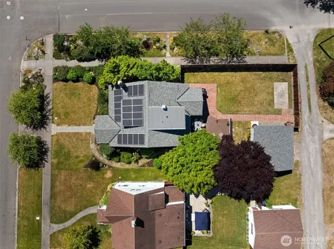 3919 N 9th Street Tacoma WA 98406