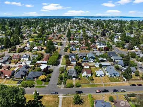 3919 N 9th Street Tacoma WA 98406