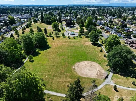 3919 N 9th Street Tacoma WA 98406