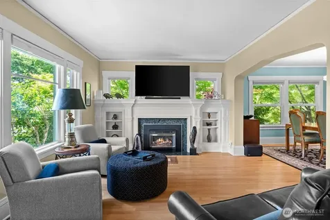 3919 N 9th Street Tacoma WA 98406
