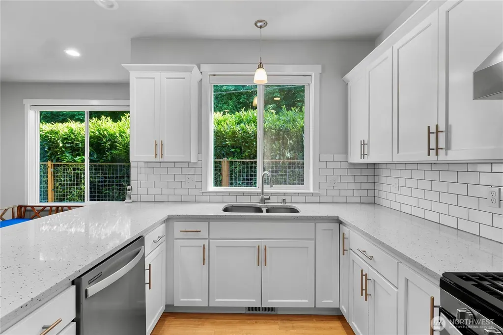 5301 Ocean Cove Lane Blaine WA 98230
