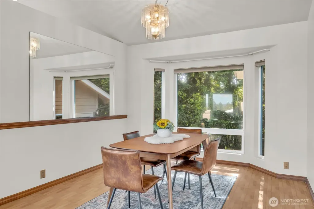4927 23rd Avenue W Everett WA 98203