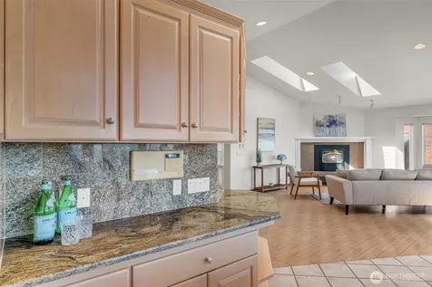4927 23rd Avenue W Everett WA 98203