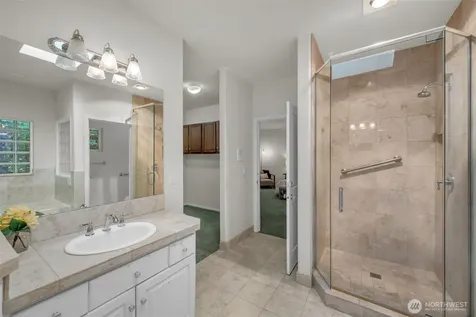 4927 23rd Avenue W Everett WA 98203