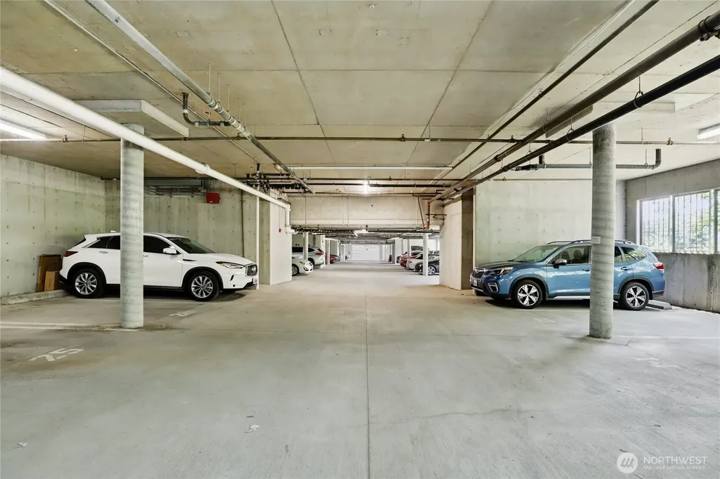 823 Davis Place S Seattle WA 98144