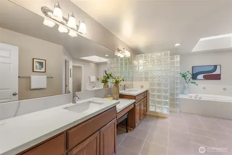 20514 NE 23th Court Sammamish WA 98074