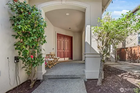 20514 NE 23th Court Sammamish WA 98074