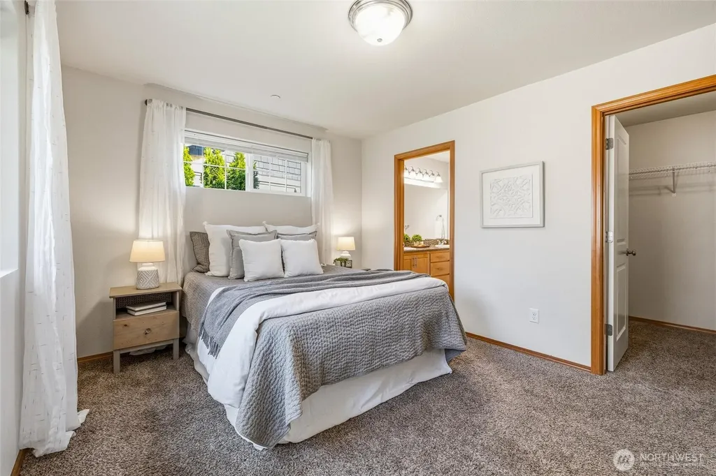 4325 Larch Lane Bellingham WA 98226