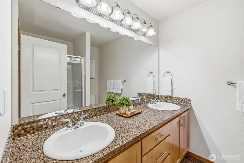 4325 Larch Lane Bellingham WA 98226