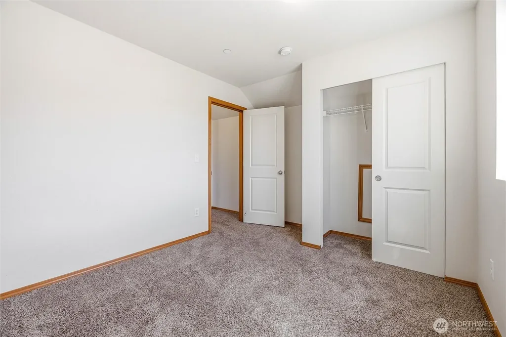 4325 Larch Lane Bellingham WA 98226