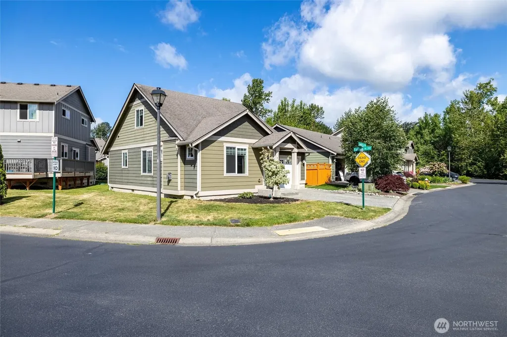 4325 Larch Lane Bellingham WA 98226