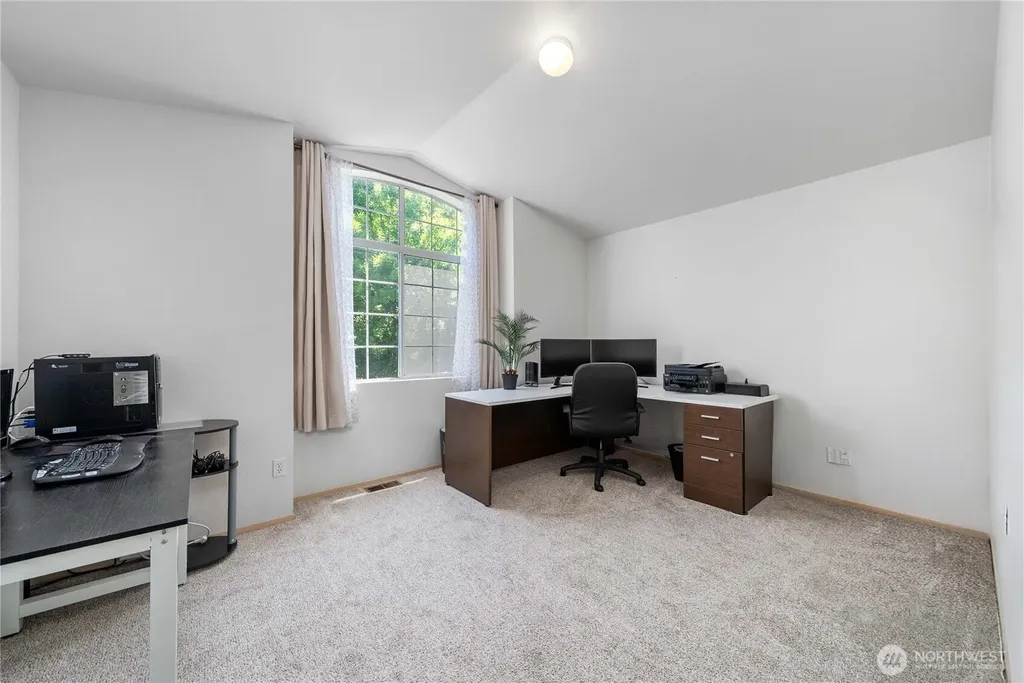 3808 47th Avenue NE Tacoma WA 98422