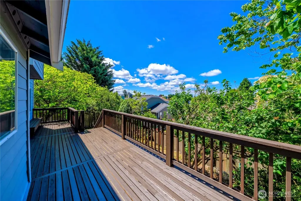 3808 47th Avenue NE Tacoma WA 98422