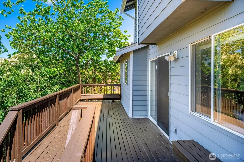 3808 47th Avenue NE Tacoma WA 98422