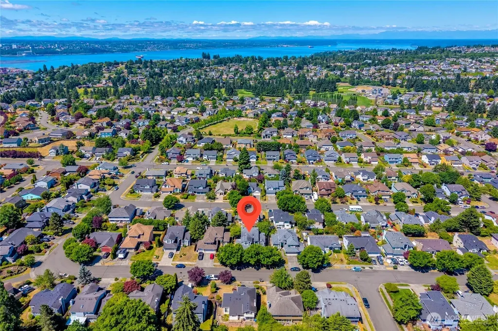 3808 47th Avenue NE Tacoma WA 98422