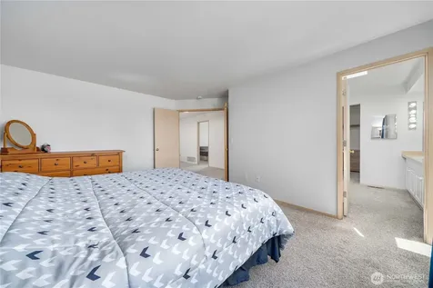 3808 47th Avenue NE Tacoma WA 98422